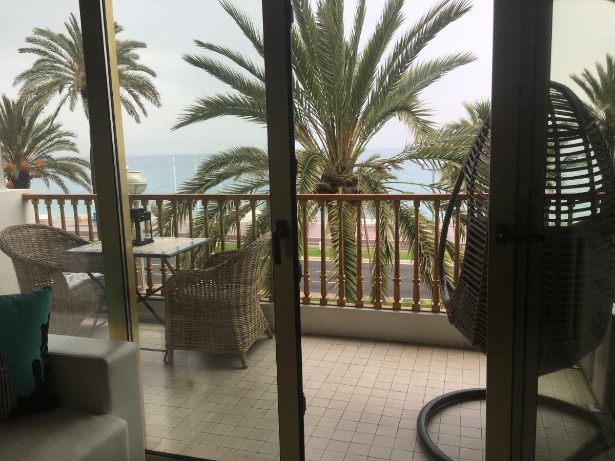 La Couronne Appartement A Niza Exterior foto